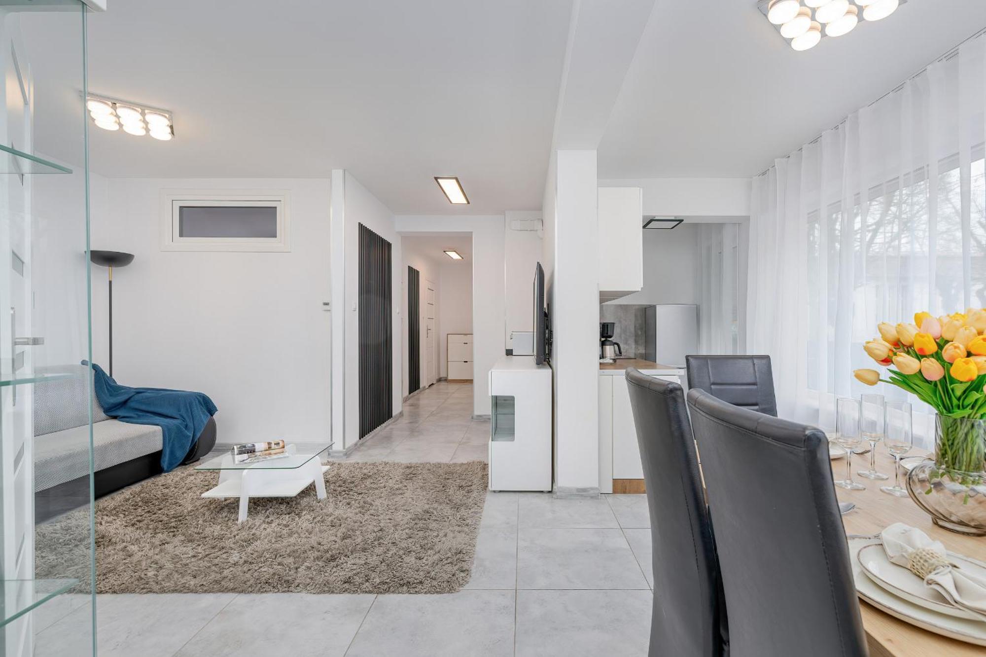Family Apartments Herberta With Terrace And Parking By Rent Like Home Svinoústí Exteriér fotografie